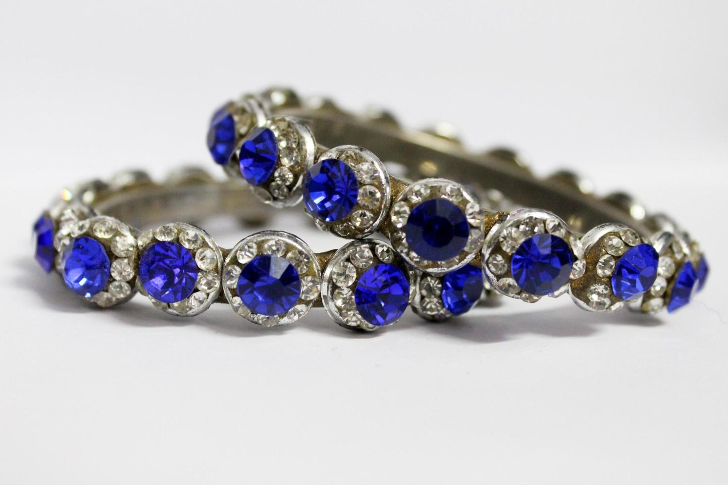 bracelets, bracelets bleus, antique, femmes, bijoux photo