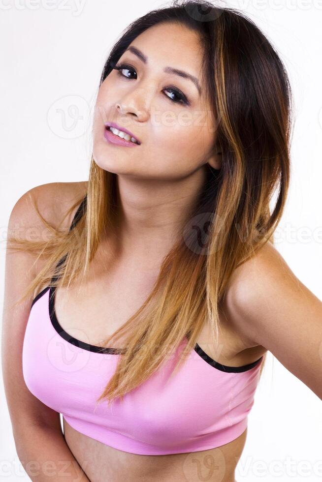 maigre asiatique américain femme rose exercice Haut photo