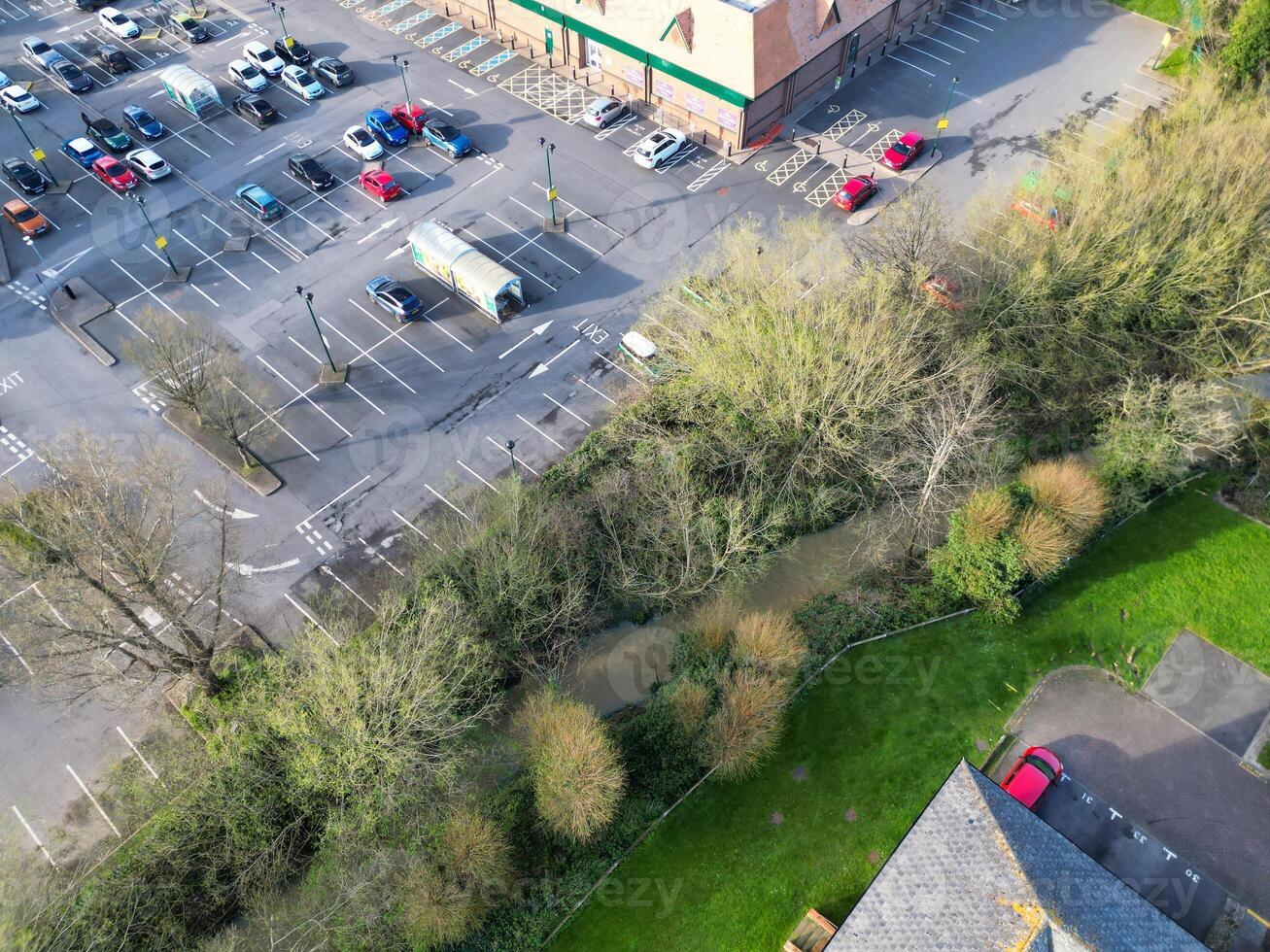 aérien vue de central leighton buse ville de Angleterre génial grande-bretagne. Mars 29, 2024 photo