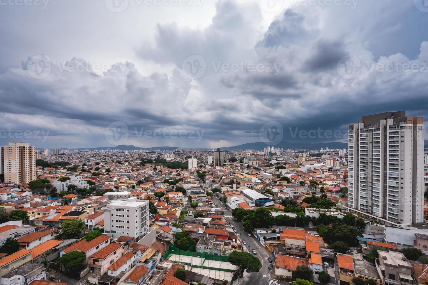 Arial vue de le Nord zone de le ville sao paulo, Brésil. photo