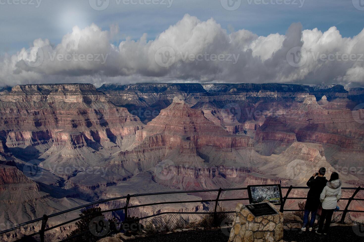 grandiose canyon pluie des nuages photo