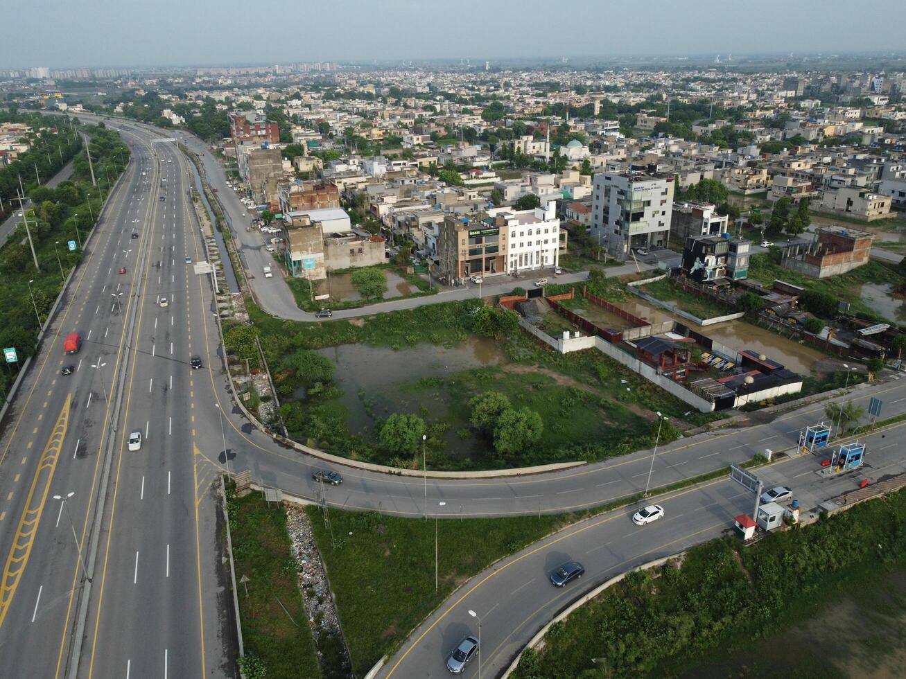 aérien vue de Résidentiel zone dans lahore Pakistan sur juillet 22, 2023. photo