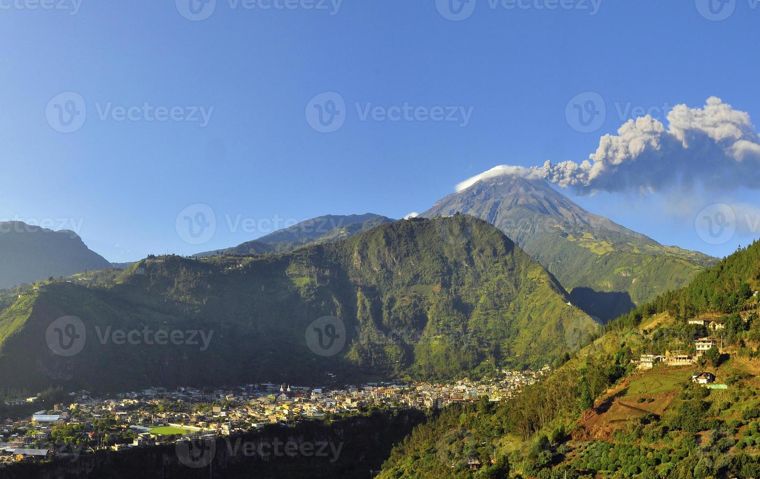 volcan tungurahua, équateur photo