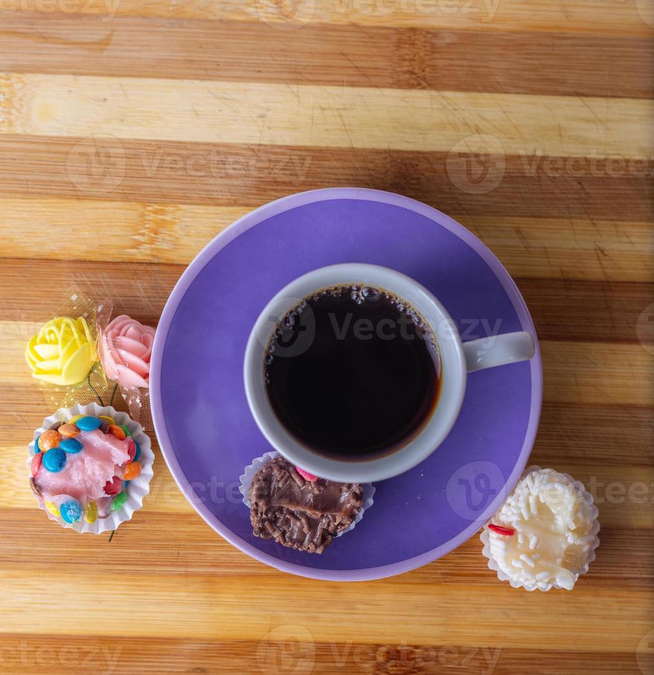 tasse de café et un gâteau photo