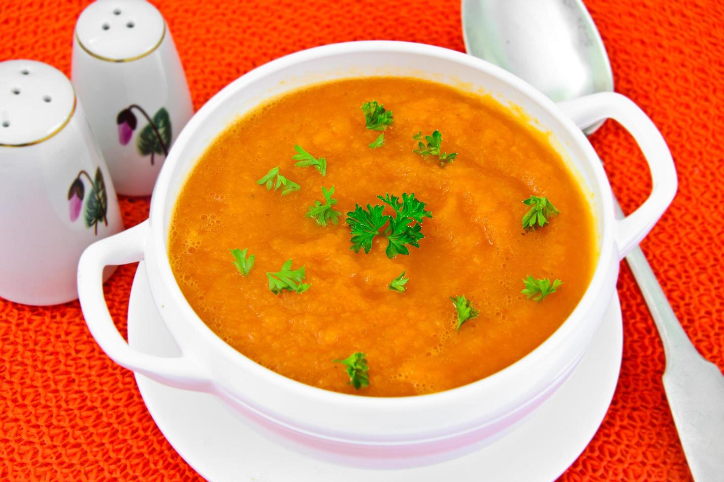 soupe à la crème de carottes régime alimentaire photo