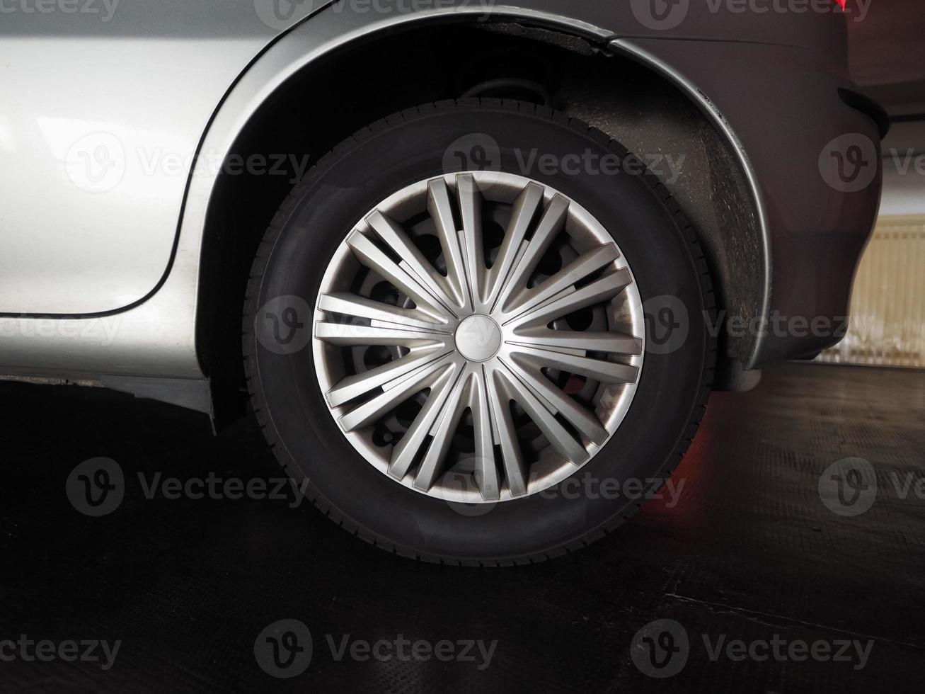 pneu de roue de voiture photo