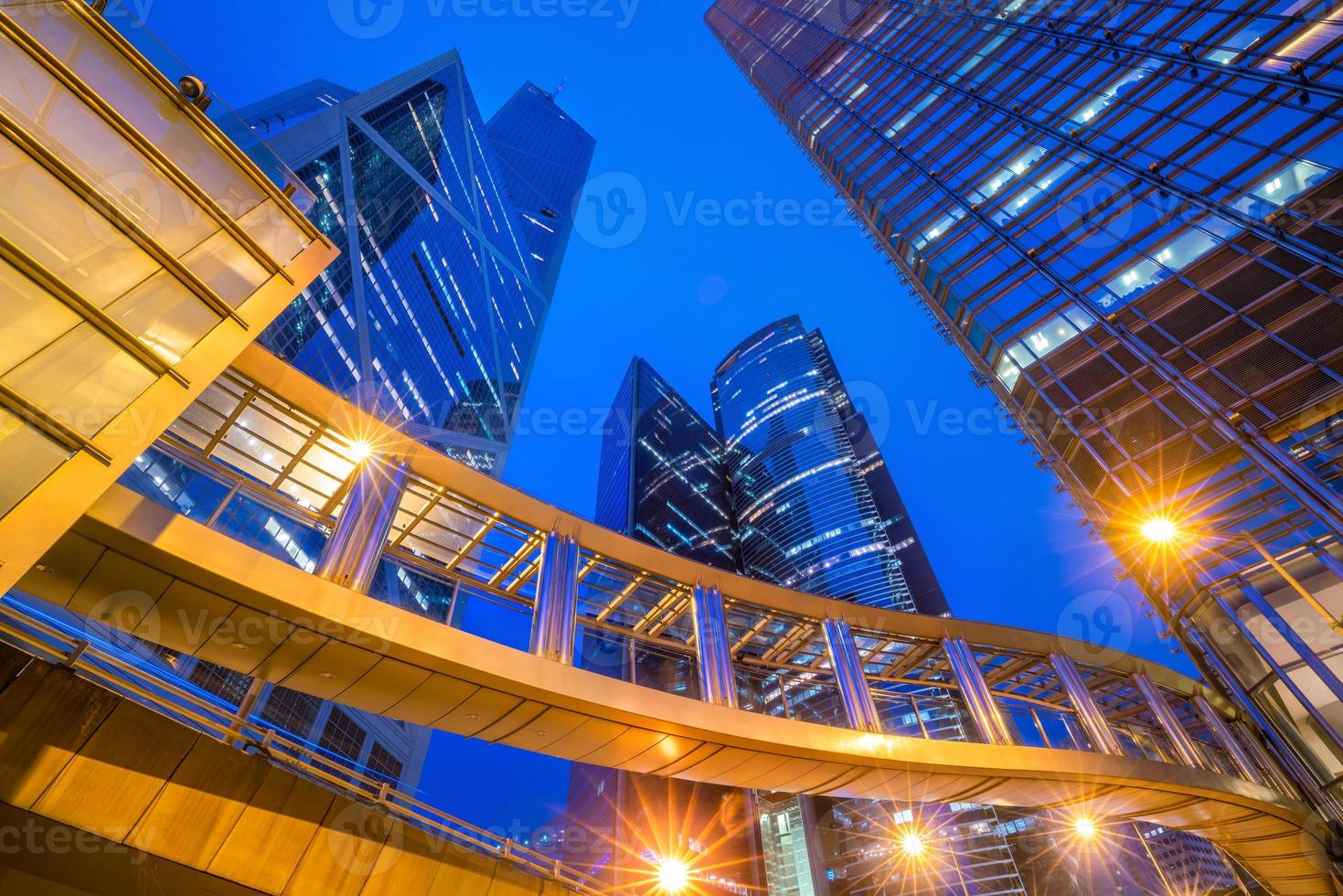 immeubles de bureaux modernes dans le centre de hong kong photo