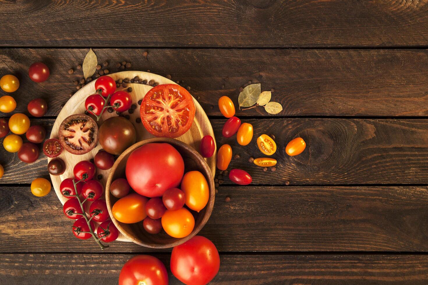 tomates sur en bois tableau, Haut vue photo