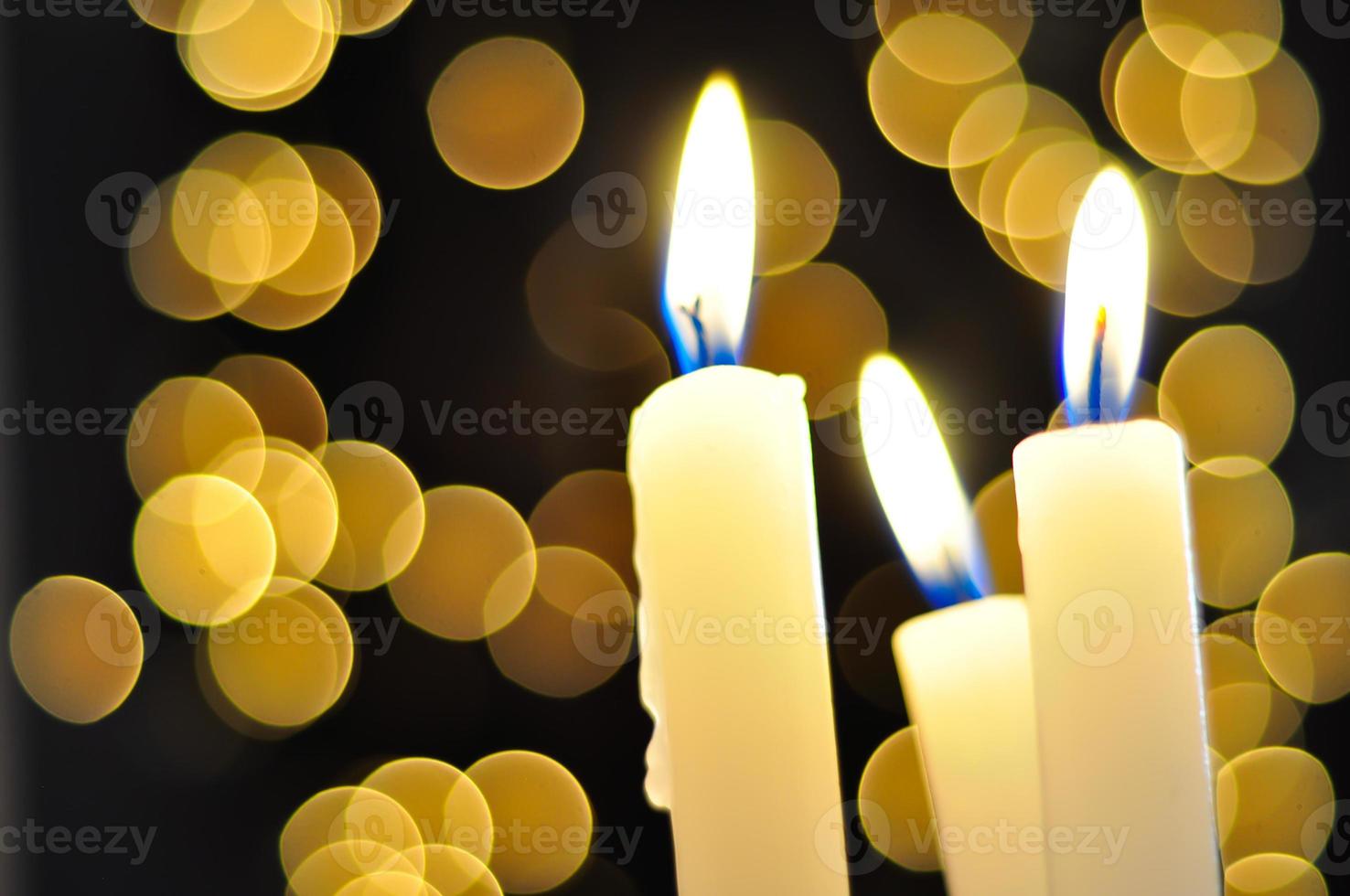 bougies et boules à Noël photo