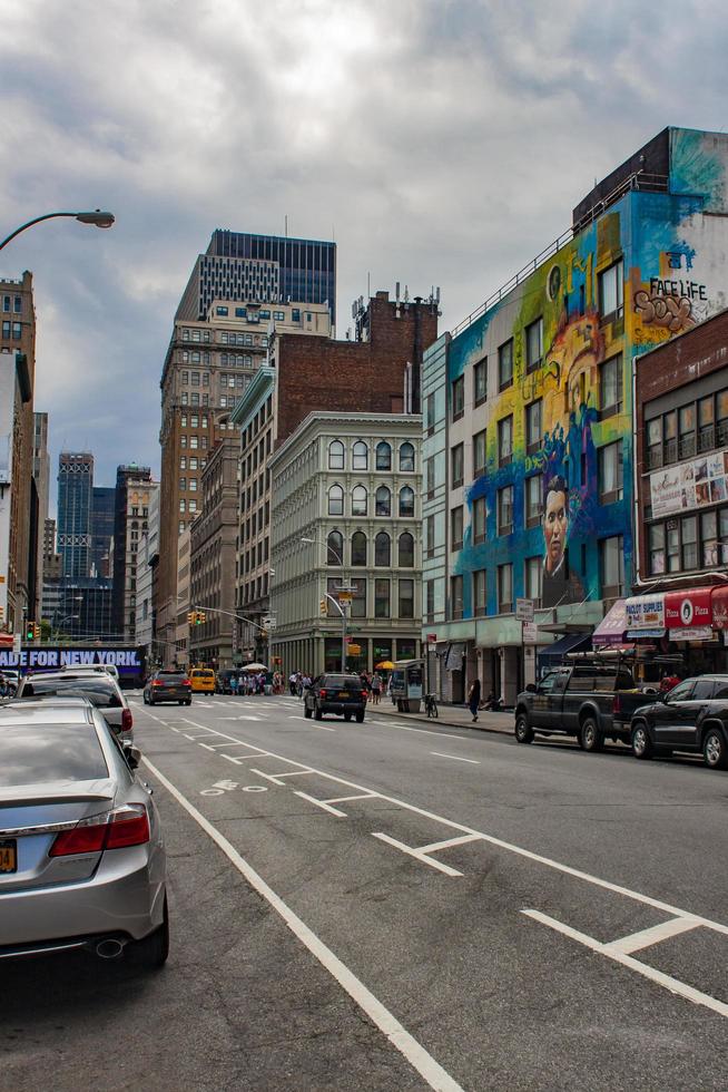 New York, Etats-Unis, 13 juillet 2016 - fresque dédiée au poème Federico Garcia Lorca à New York, Etats-Unis. murale a été créée par l'artiste espagnol raul ruiz. photo