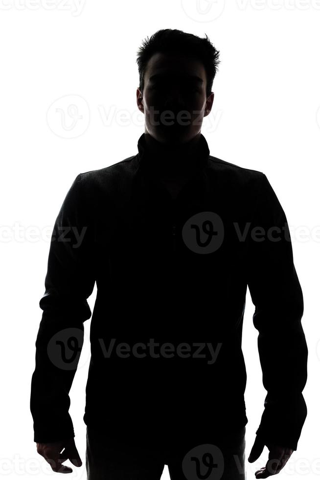 figure masculine en silhouette portant un gilet photo