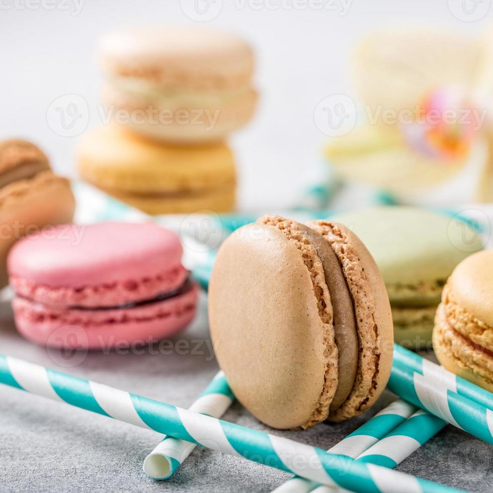 macarons français assortis photo