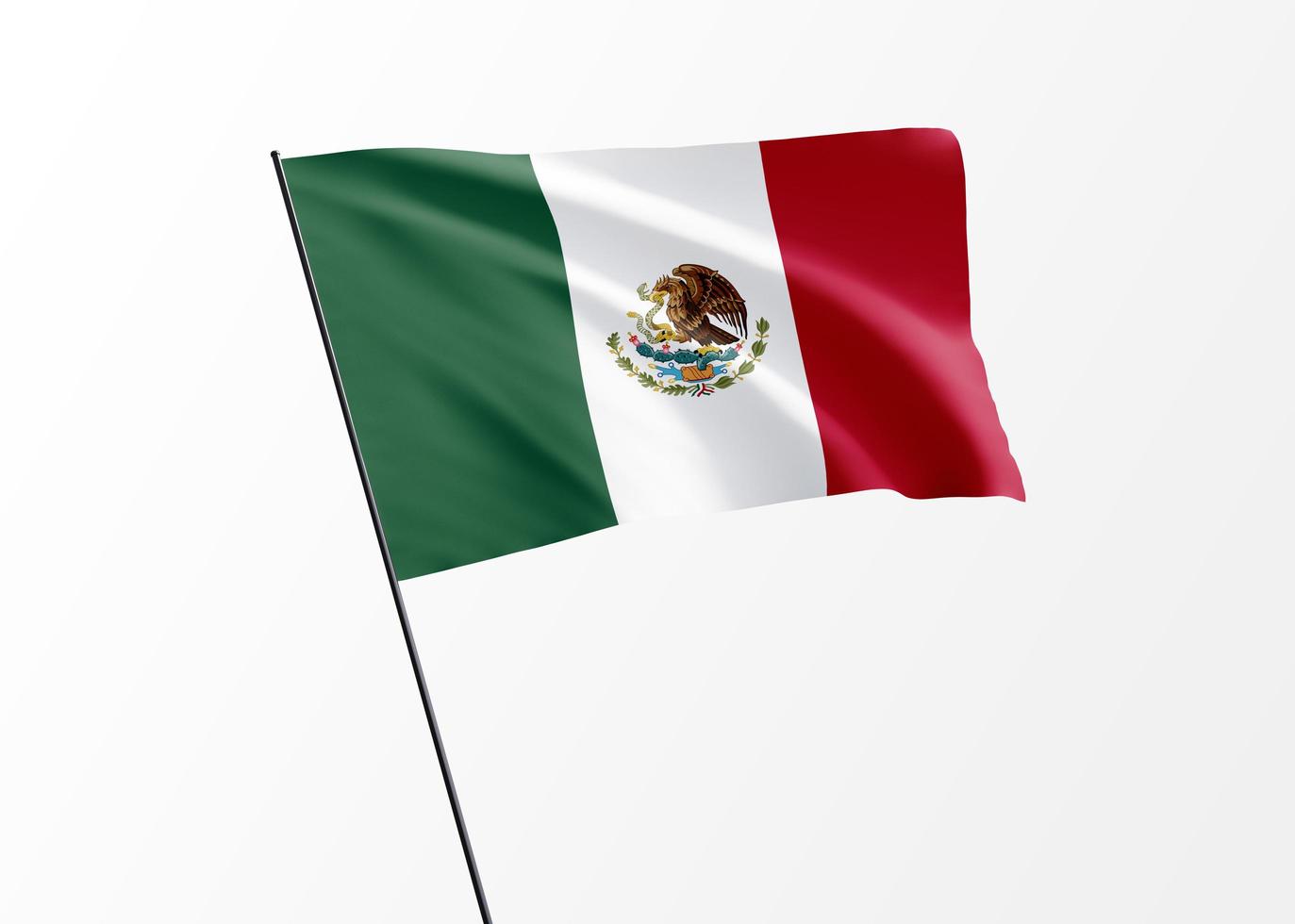 drapeau du mexique volant haut dans le fond isolé jour de l'indépendance du mexique. collection de drapeaux nationaux du monde photo