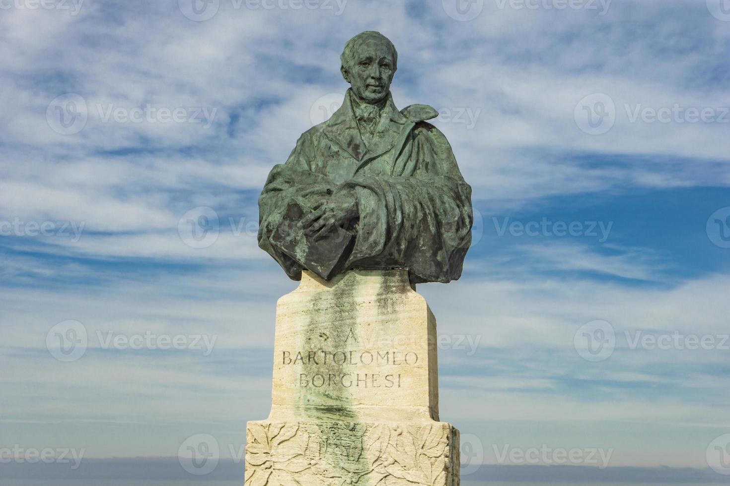 monument bartolomeo borghesi à saint-marin photo