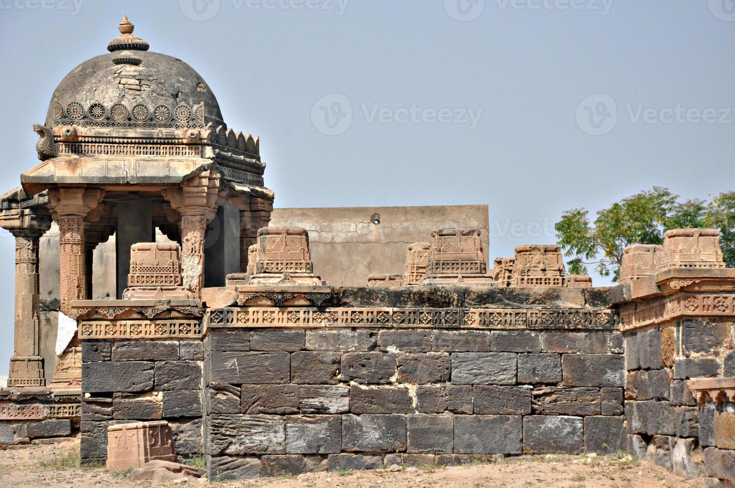 architecture indienne ancienne. archéologie antique antique de l'asie de l'inde. photo