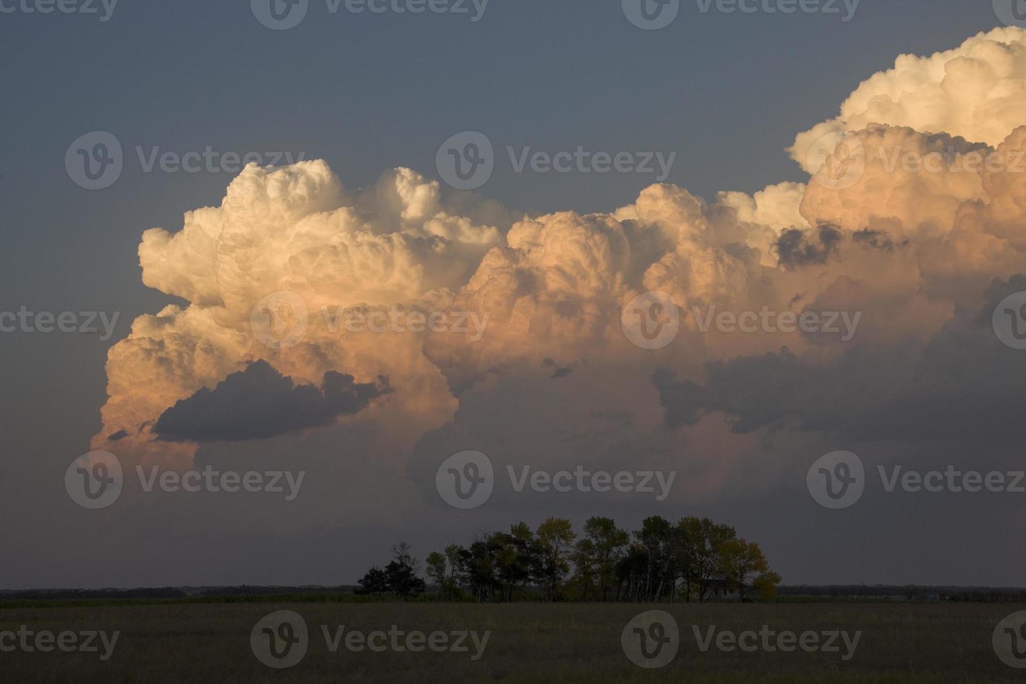 nuages d'orage des prairies photo