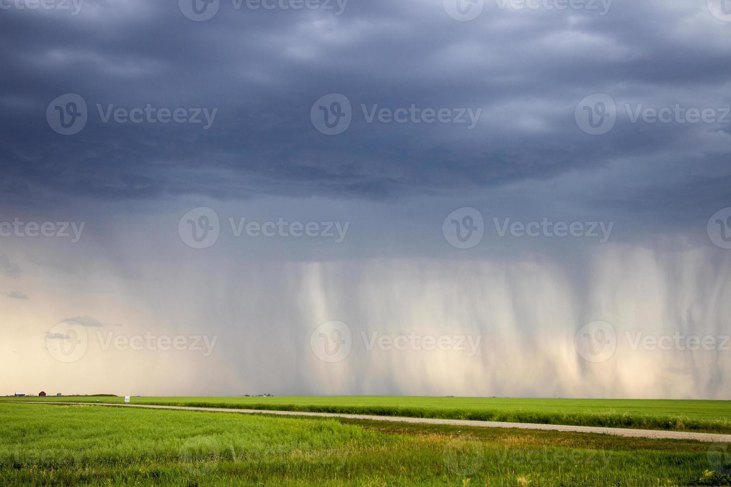 nuages de tempête des prairies canada photo