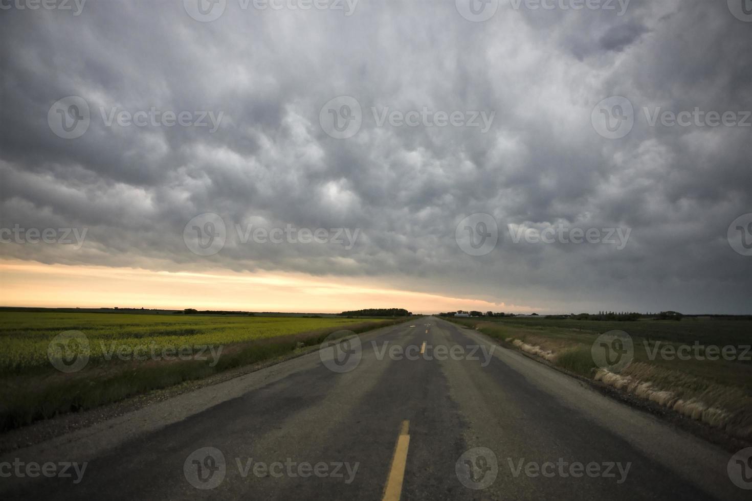 nuages d'orage des prairies photo