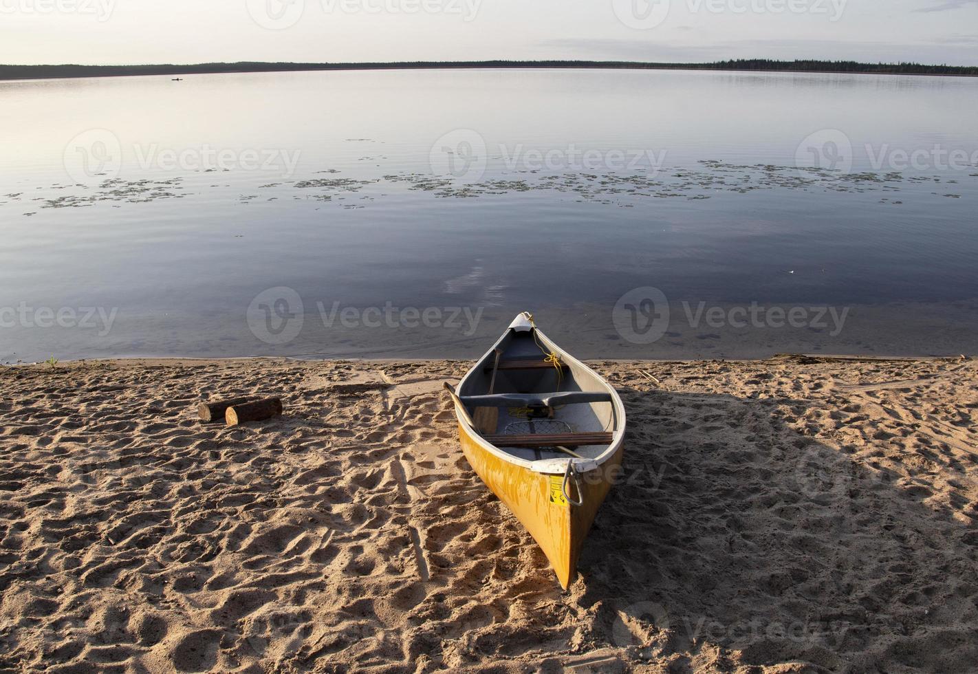 canoë du nord de la saskatchewan lever du soleil photo