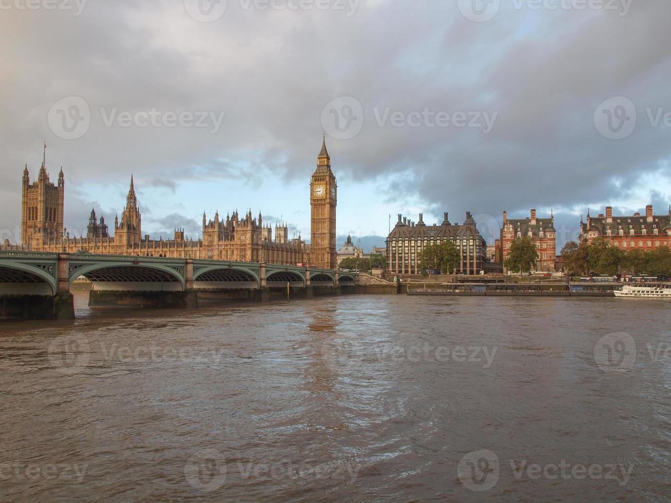 pont de Westminster à Londres photo