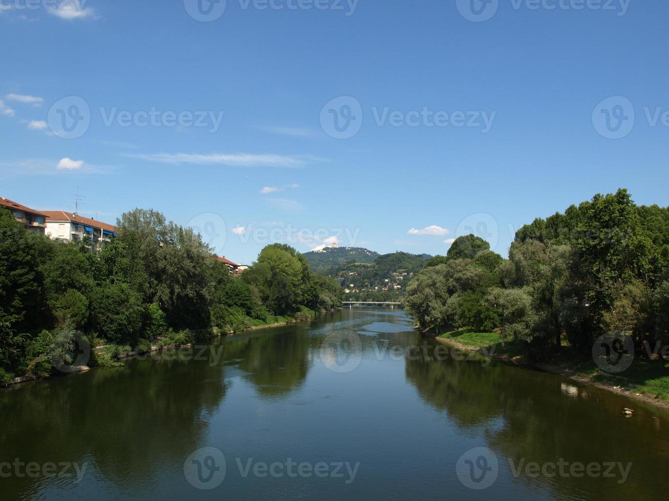 fleuve po, turin photo