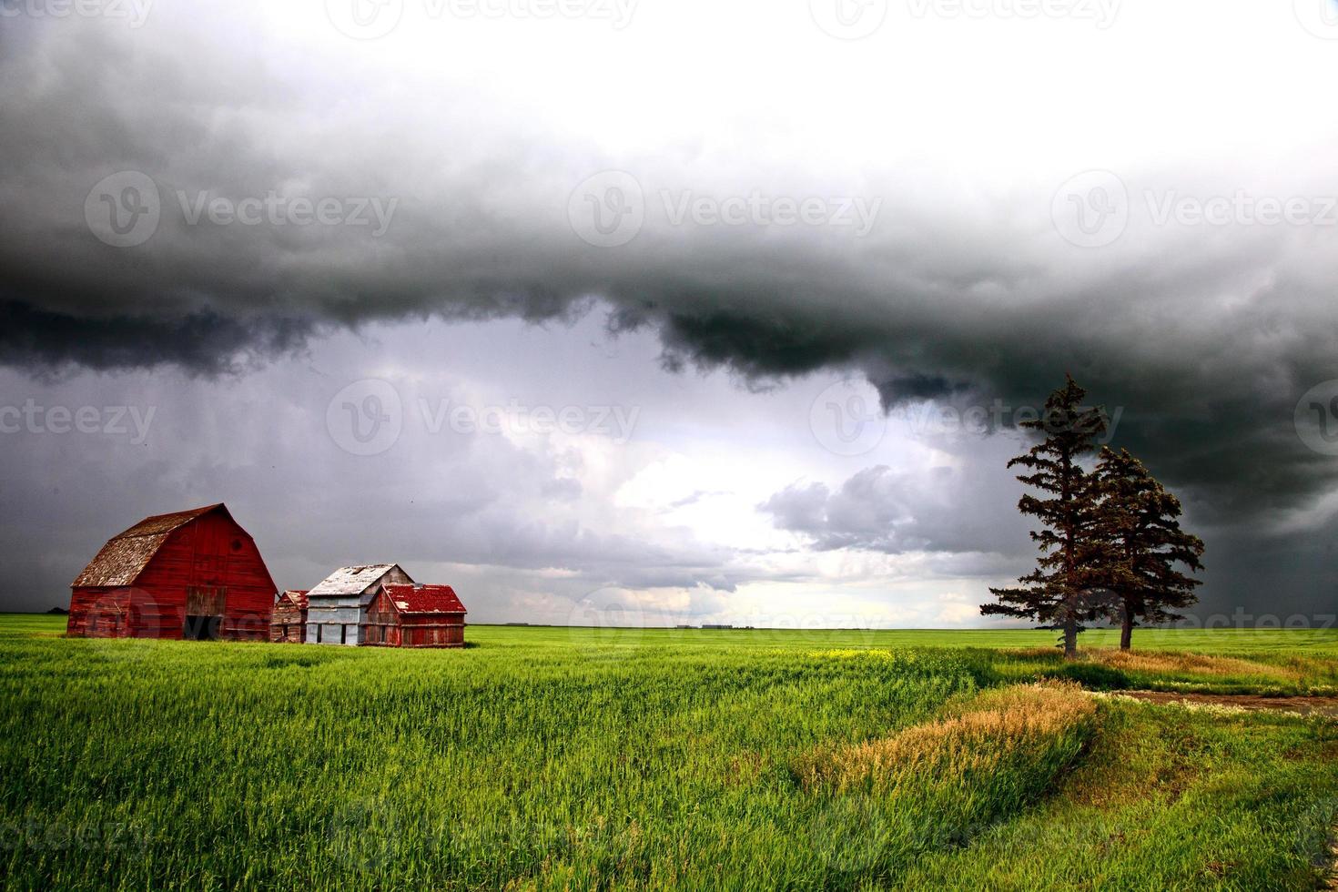 nuages d'orage saskatchewan photo