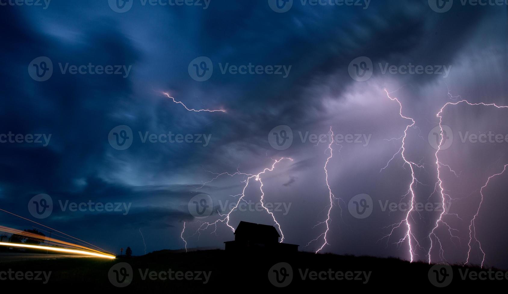 tempête nuages saskatchewan la foudre photo