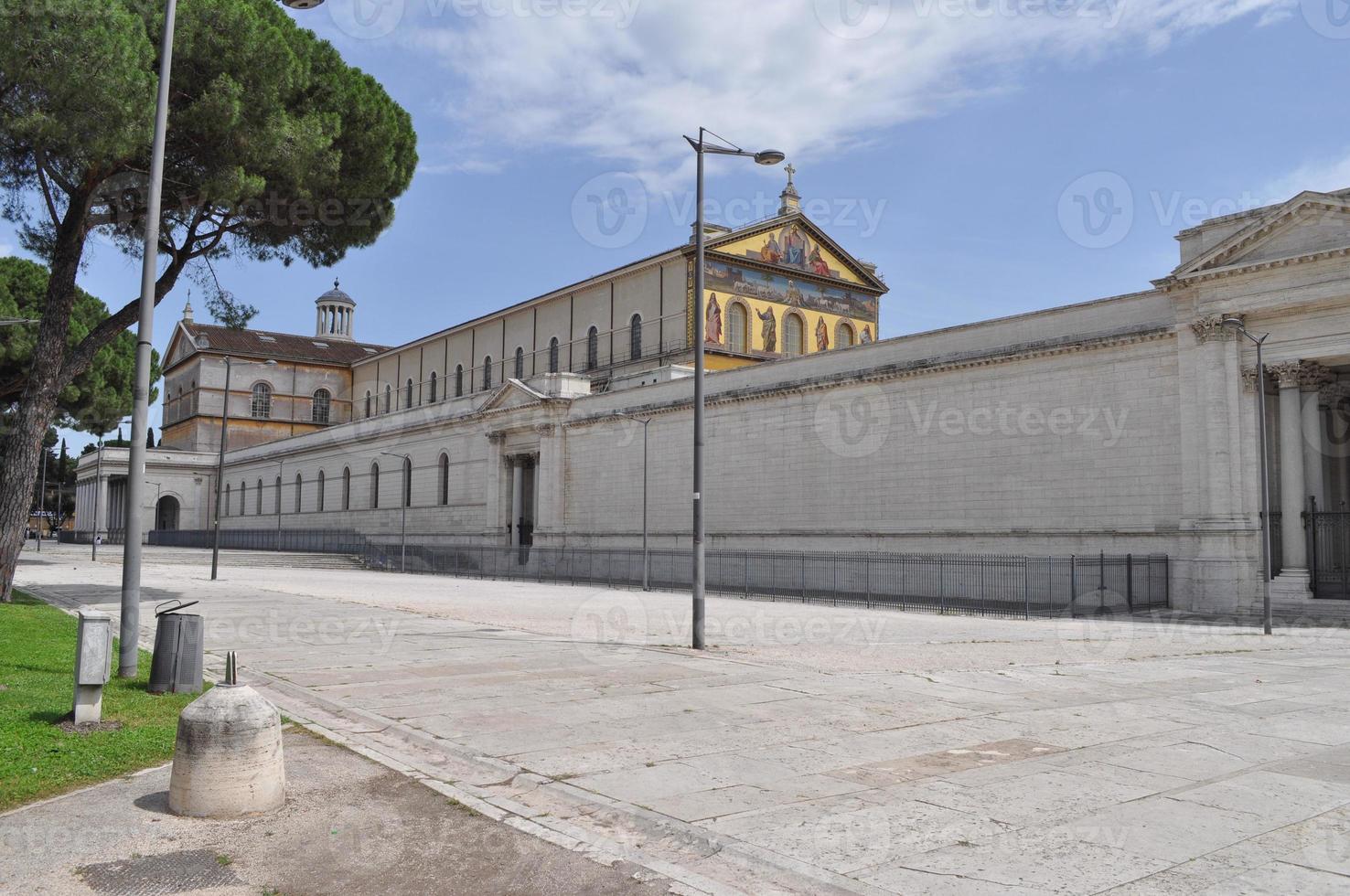 église san paolo fuori le mura à rome photo