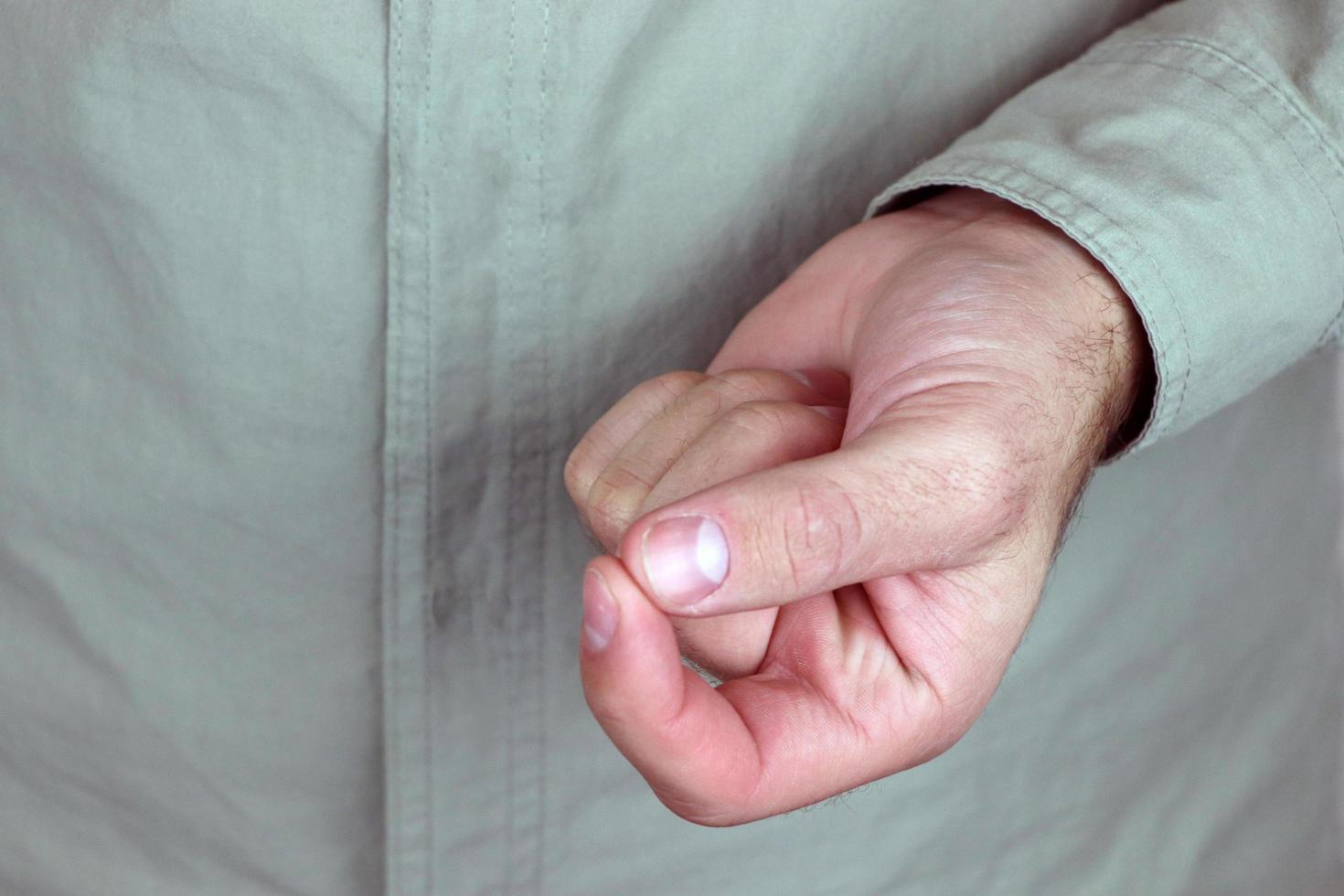 chinmaya mudra. geste de la main yogique. spiritualité de la main yoga hindou du geste des doigts. photo