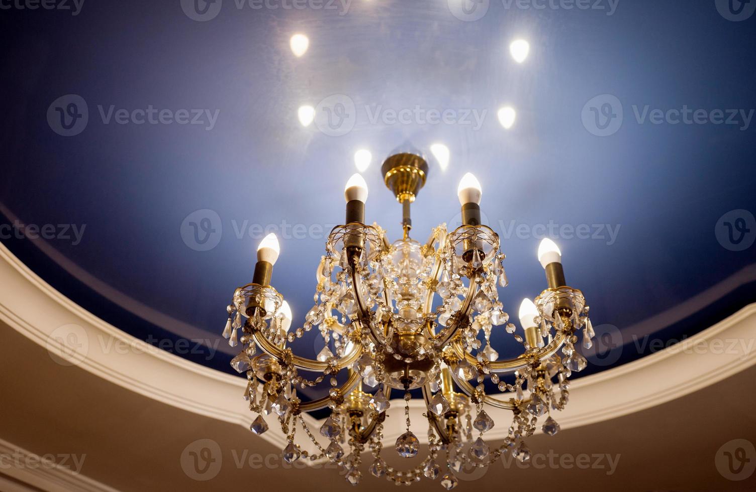 lustre en cristal à la maison photo