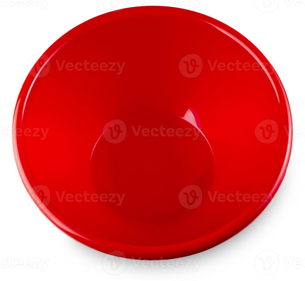le bol rouge isolé sur fond blanc photo