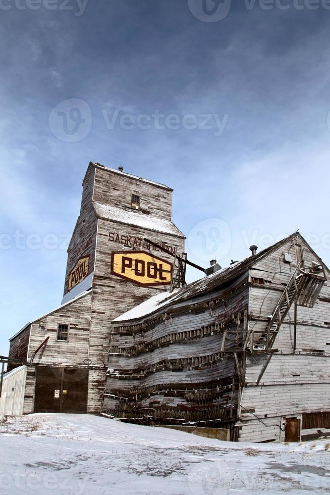 élévateur à grains délabré photo