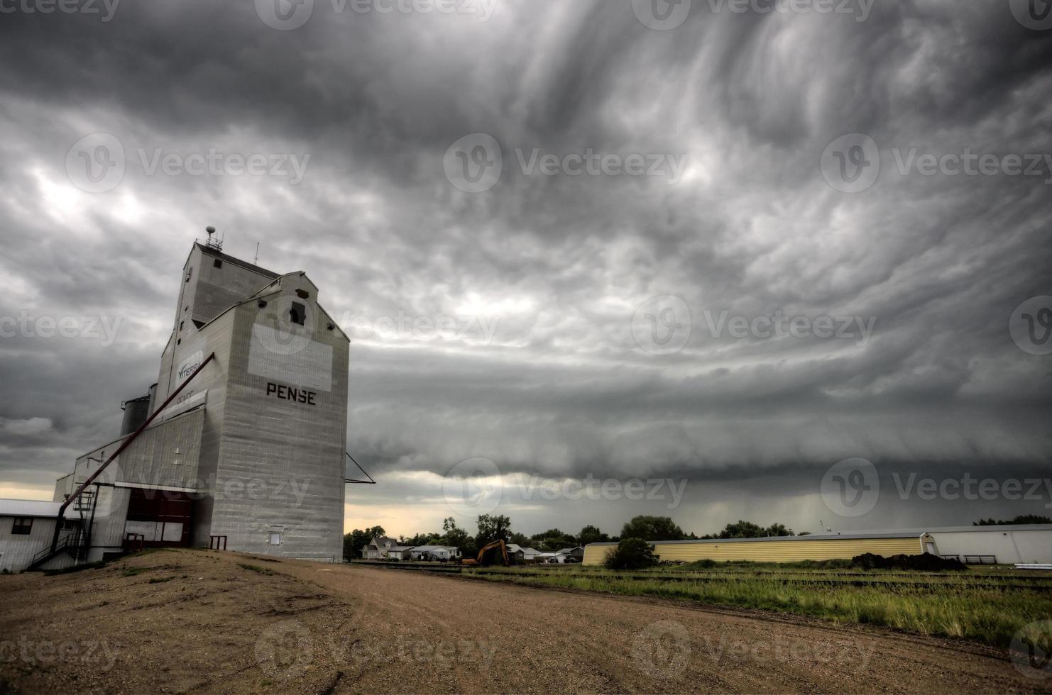 nuages d'orage saskatchewan photo