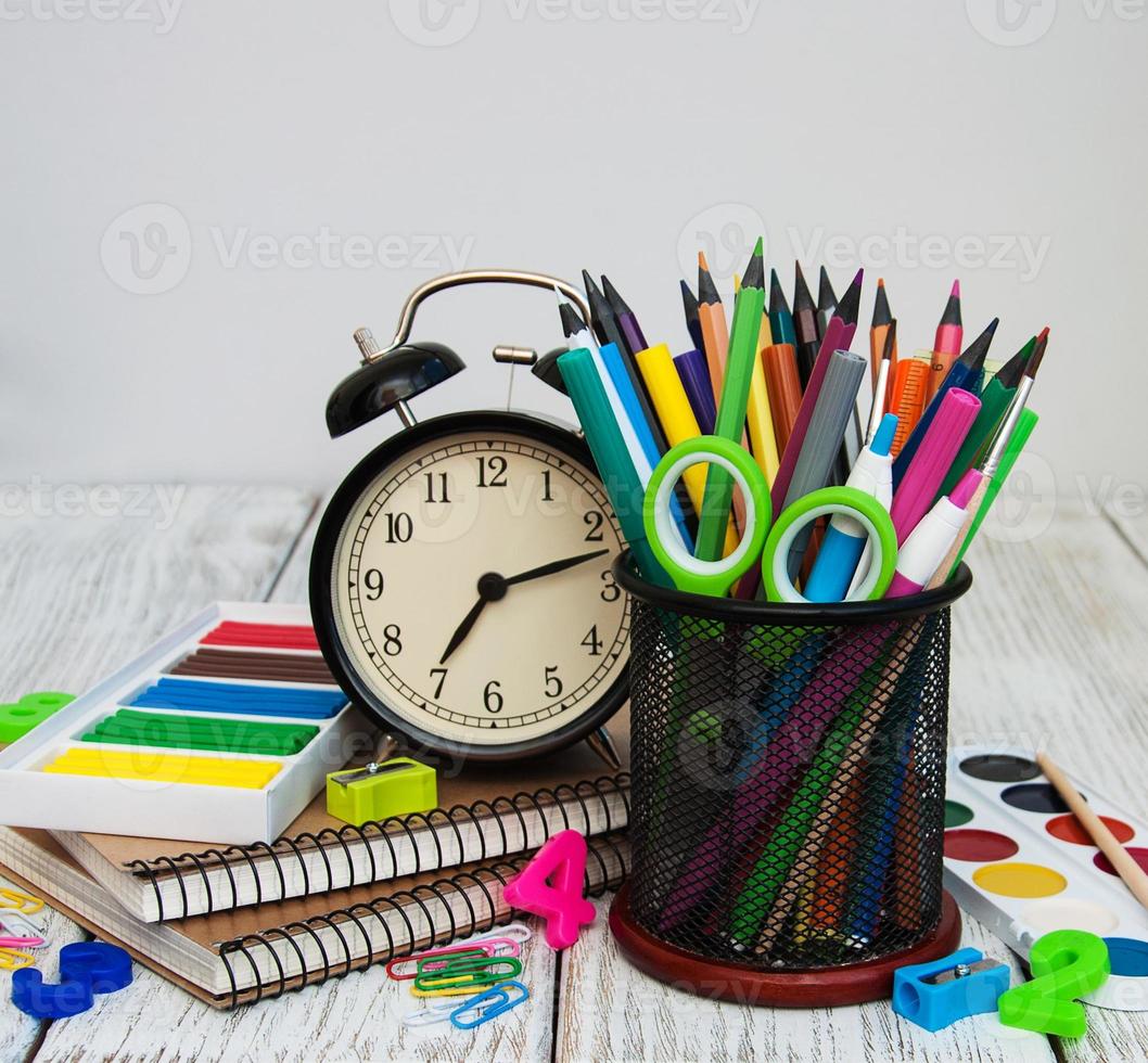 fournitures de bureau scolaire photo