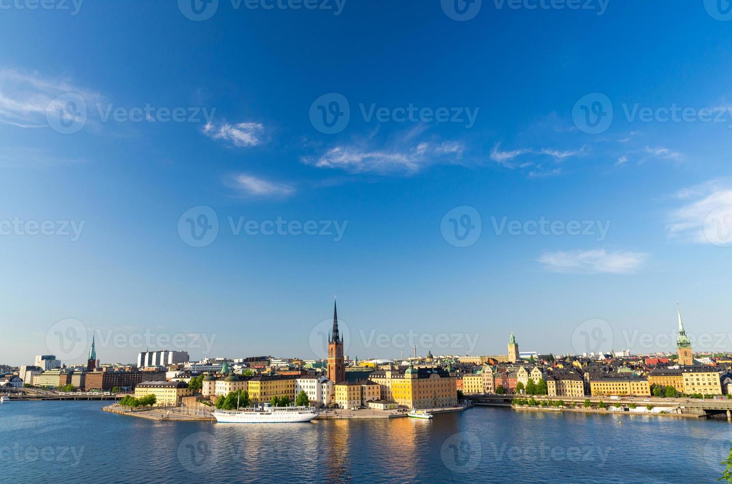 vue panoramique aérienne de dessus du quartier de riddarholmen, stockholm, suède photo