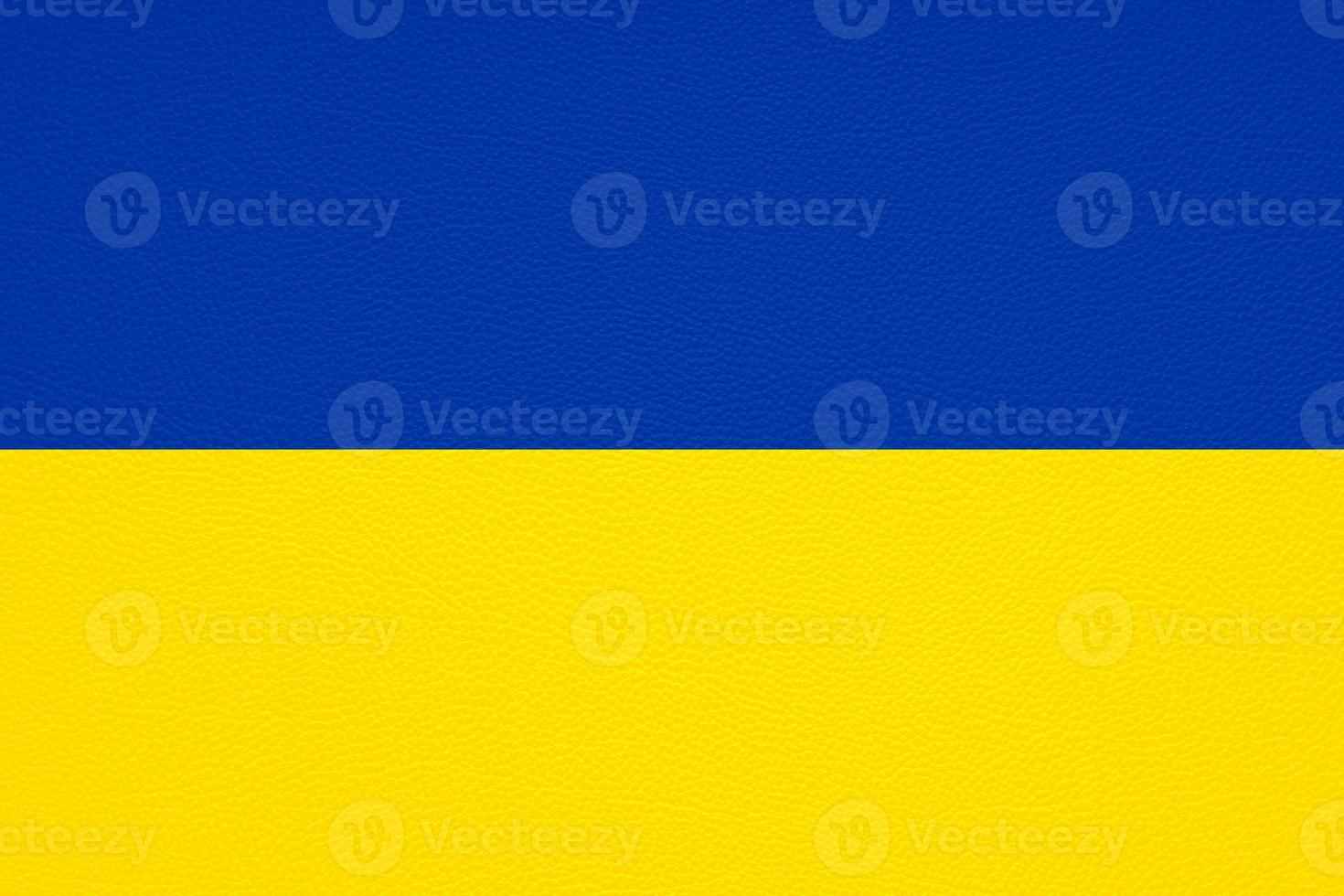 drapeau de l'ukraine sur fond de texture de cuir photo