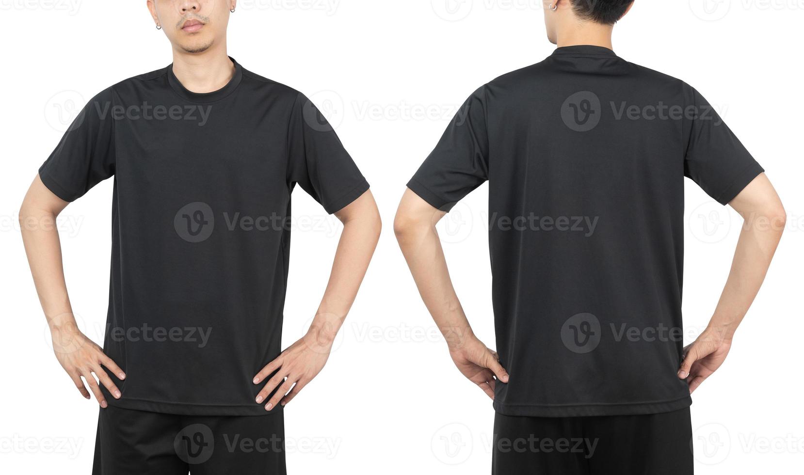 Jeune homme en maquette de t-shirt de sport noir avant et arrière utilisé comme modèle de conception, isolé sur fond blanc avec un tracé de détourage photo