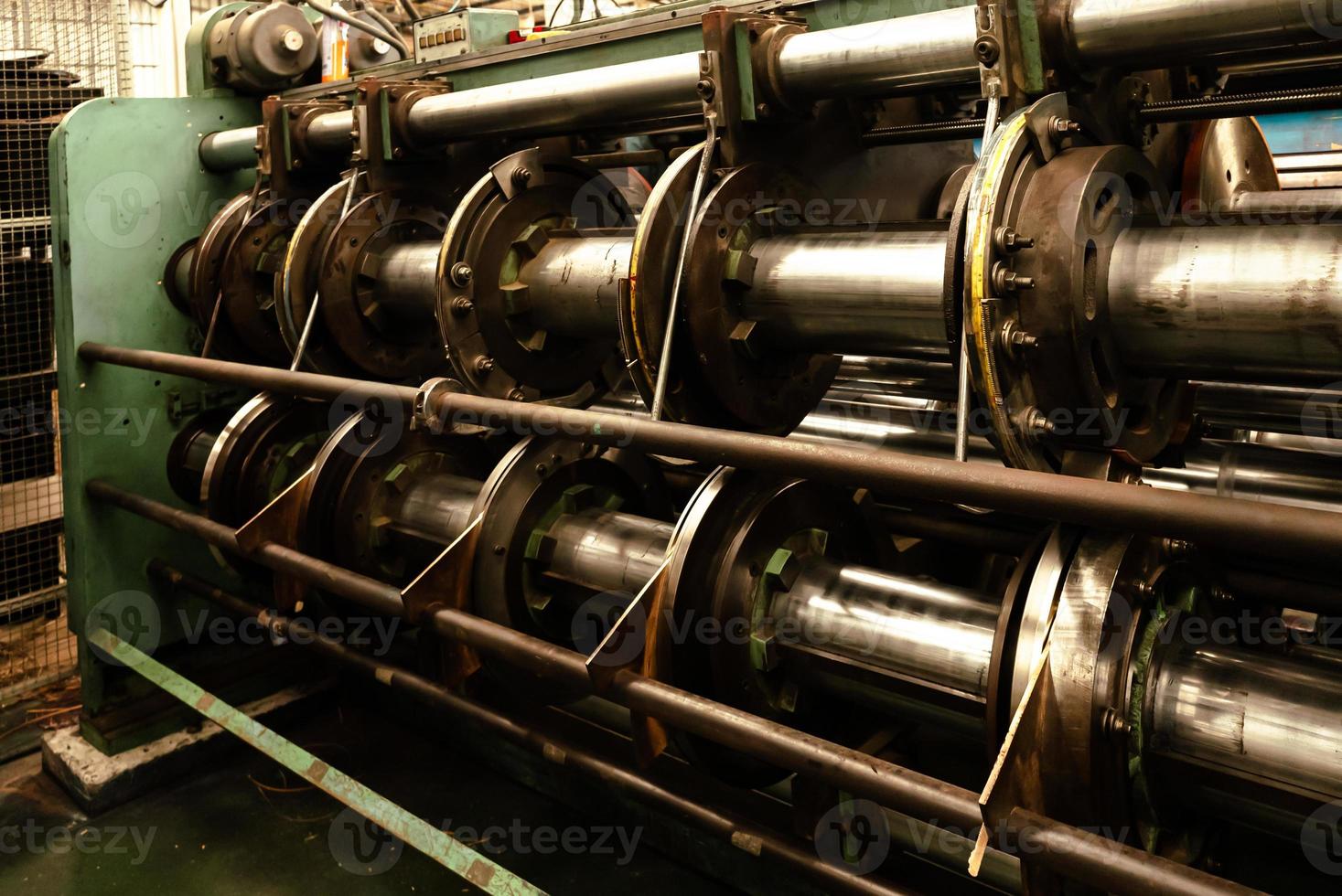 gros plan de la machine dans le fabricant de boîtes de papier photo