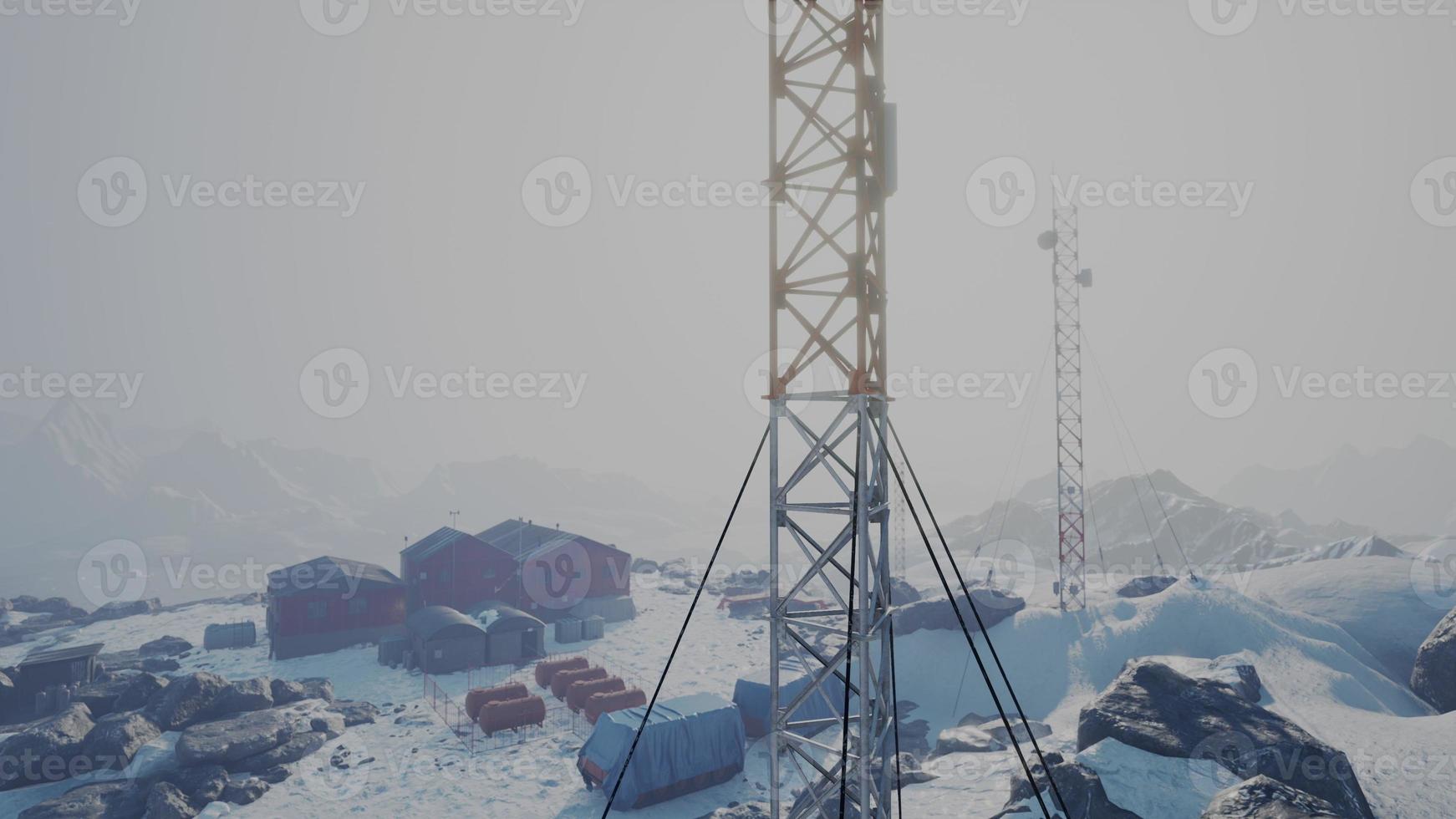 la station brune est une base antarctique et une station de recherche scientifique photo