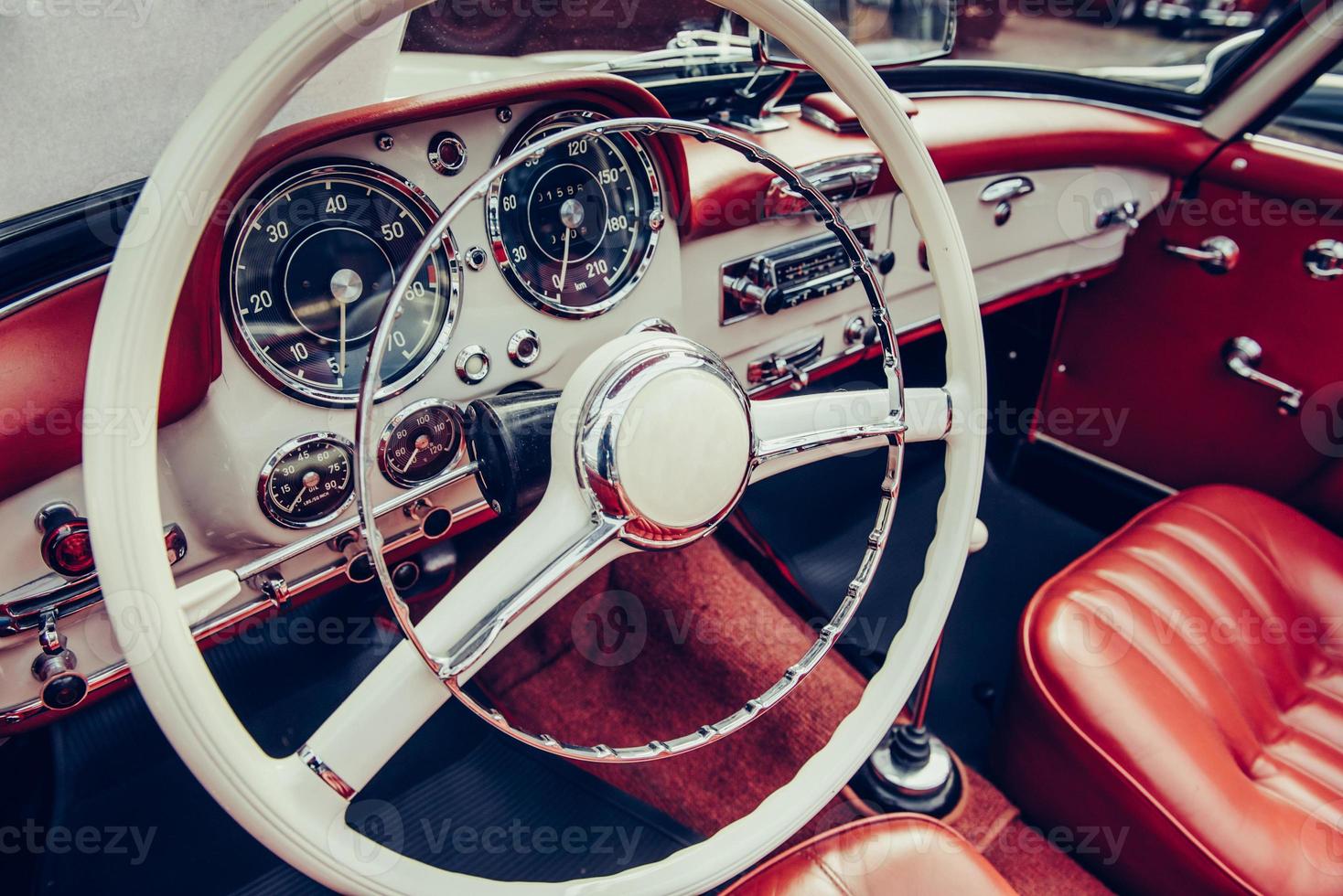 intérieur de voiture de luxe photo