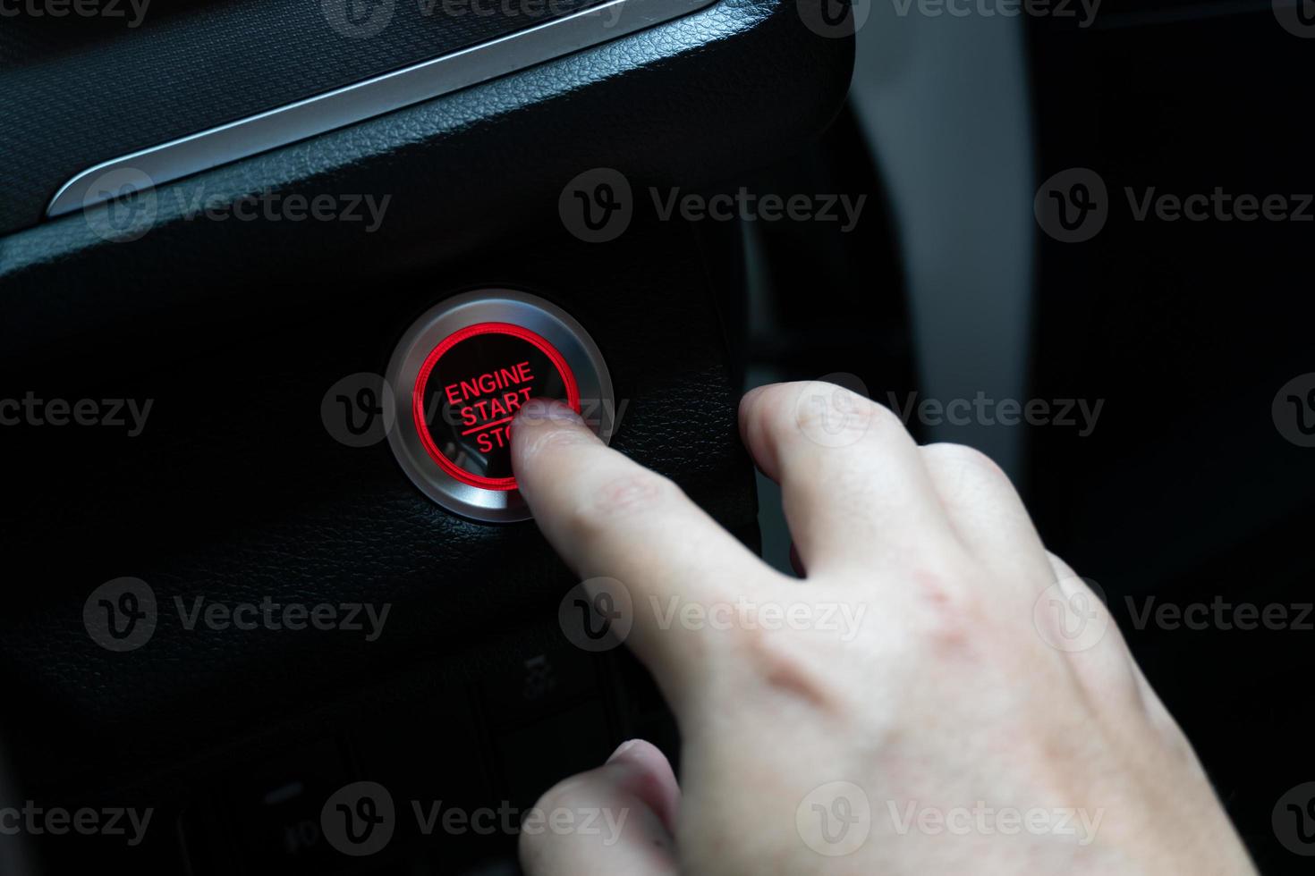 bouton poussoir, système de démarrage du moteur sans clé photo