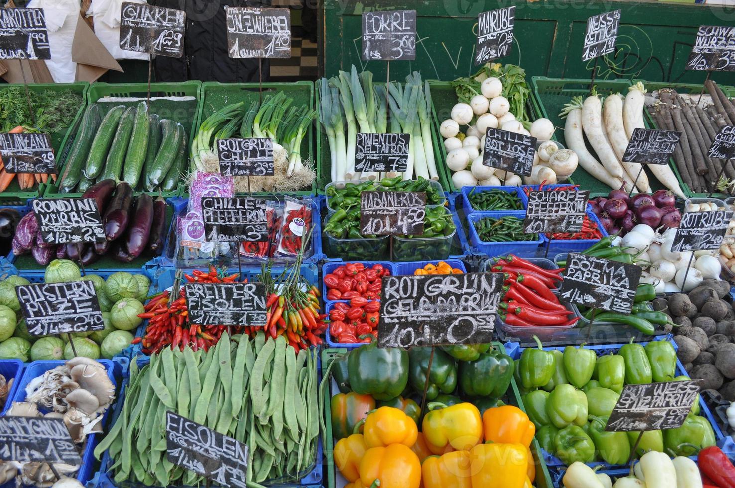 marché de fruits et légumes photo