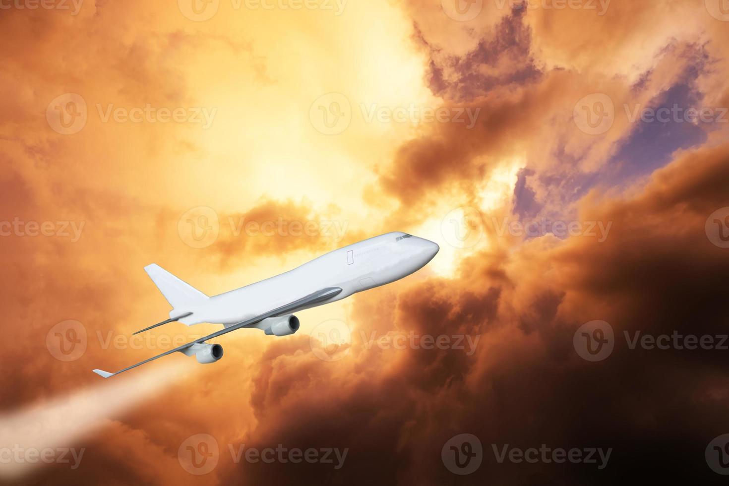 Moteur à réaction d'avion blanc volant dans un nuage doré photo