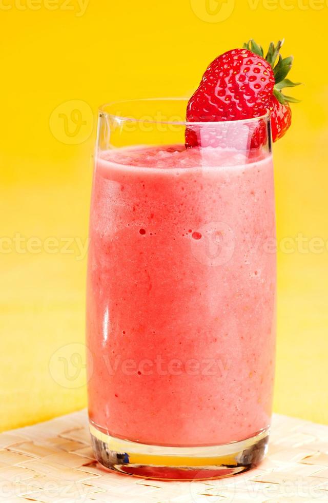 smoothie à la fraise photo