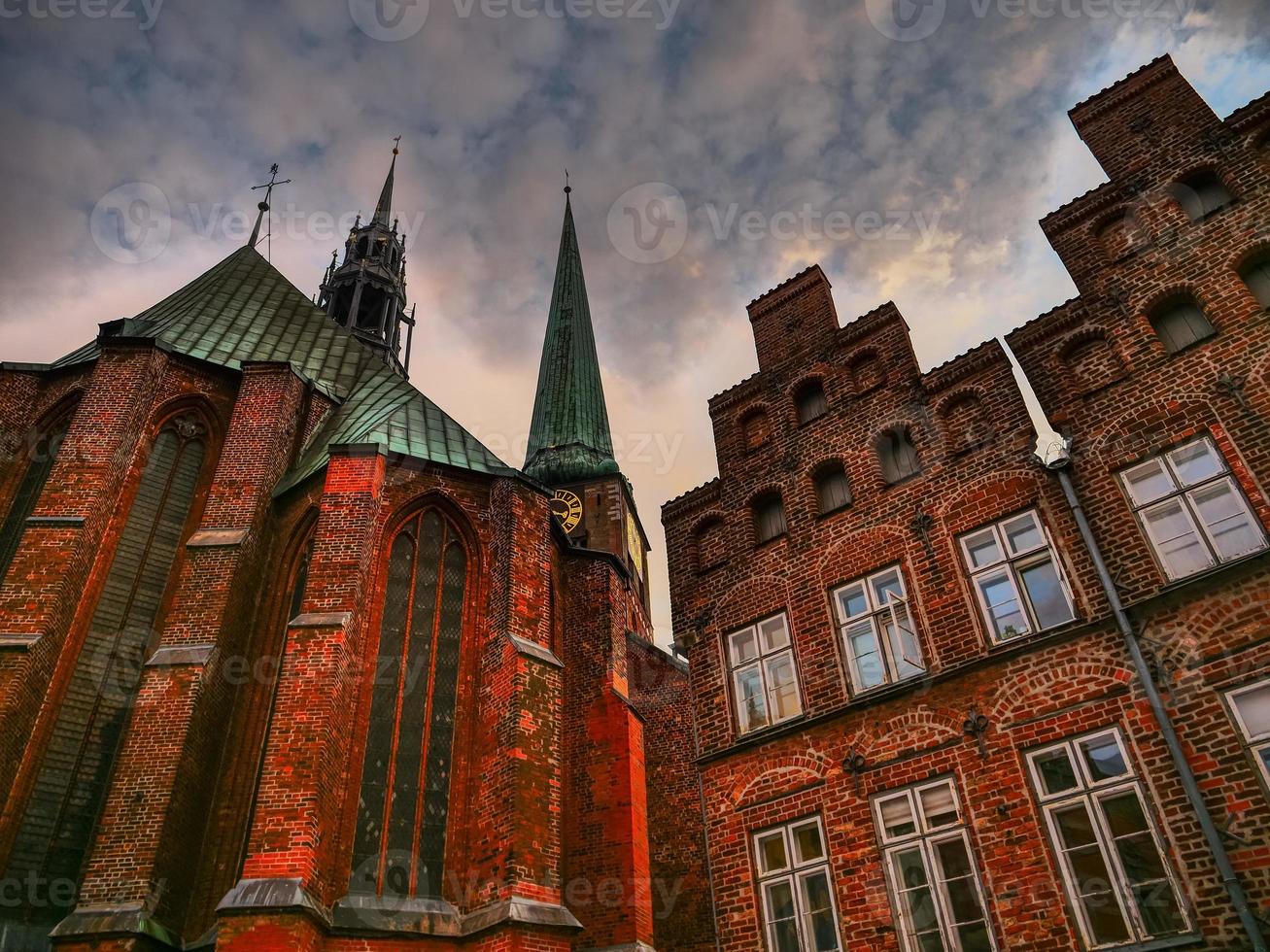 ville de luebeck sur la mer baltique photo