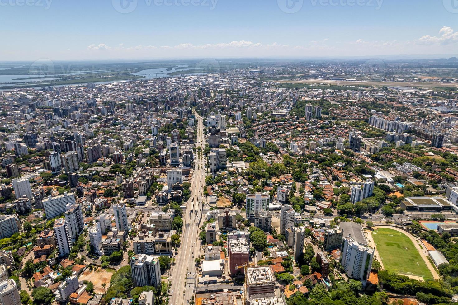 vue aérienne de porto alegre, rs, brésil. photo aérienne de la plus grande ville du sud du brésil.