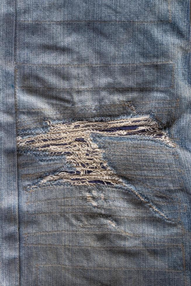 les réparations de jeans sont artistiques. photo