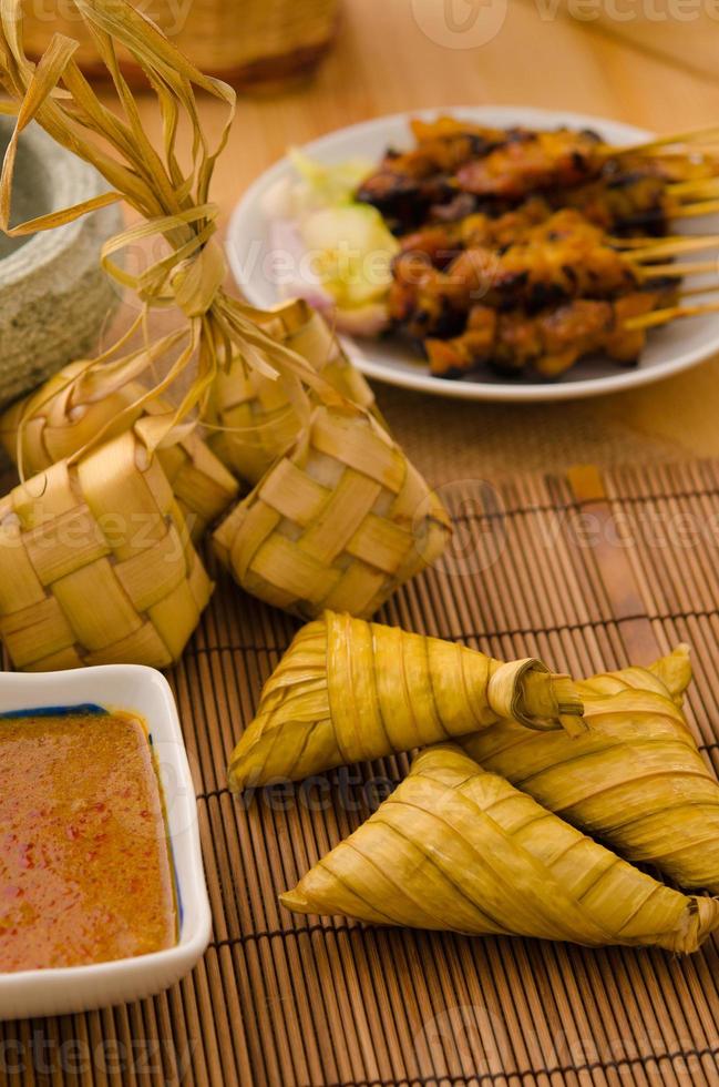nourriture traditionnelle malaisienne ketupat photo