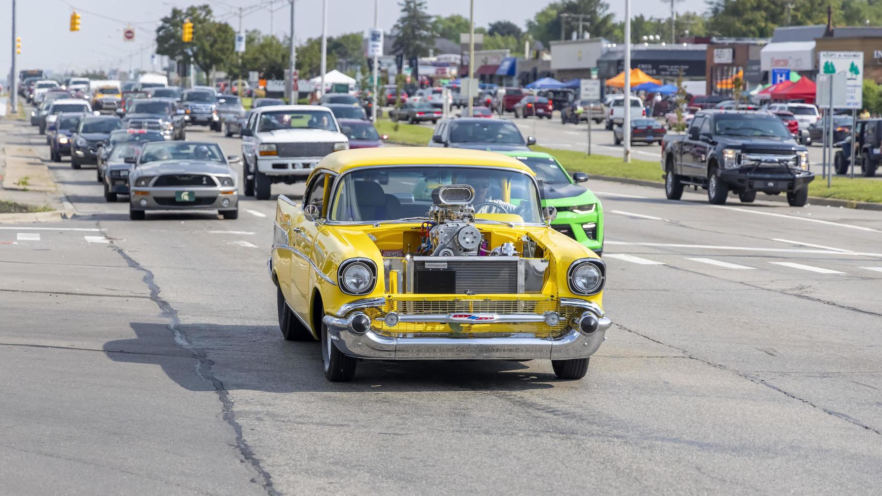 birmingham, mi, états-unis, 21 août 2021, le salon des croiseurs à la croisière de rêve woodward, est le plus grand événement automobile d'une journée au monde, attirant 1,5 million de personnes chaque année du monde entier. photo