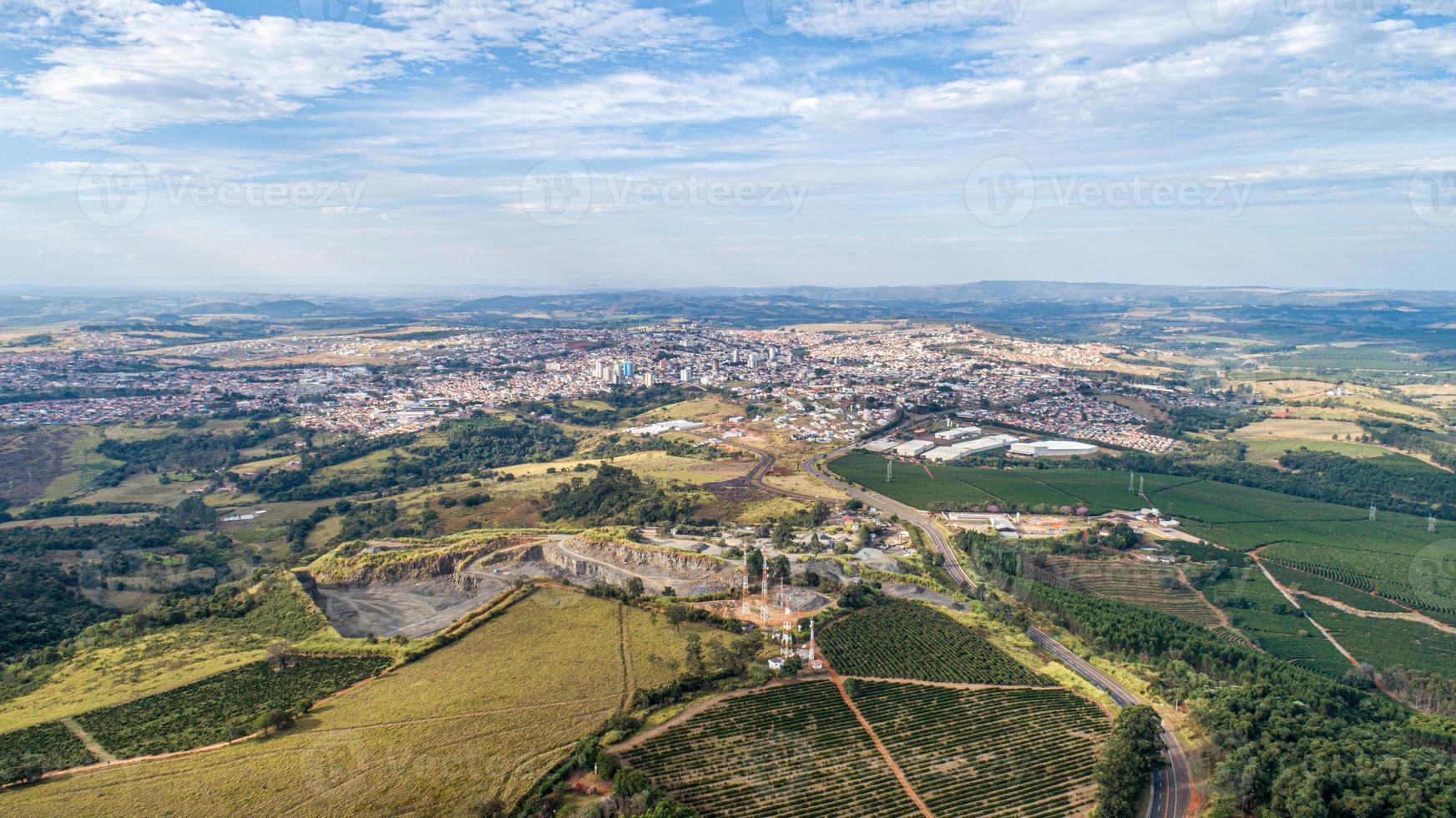 vue aérienne du sao sebastiao do paraiso photo